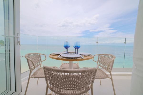 Del Mare at Buye Beach Rooftop Photo 8